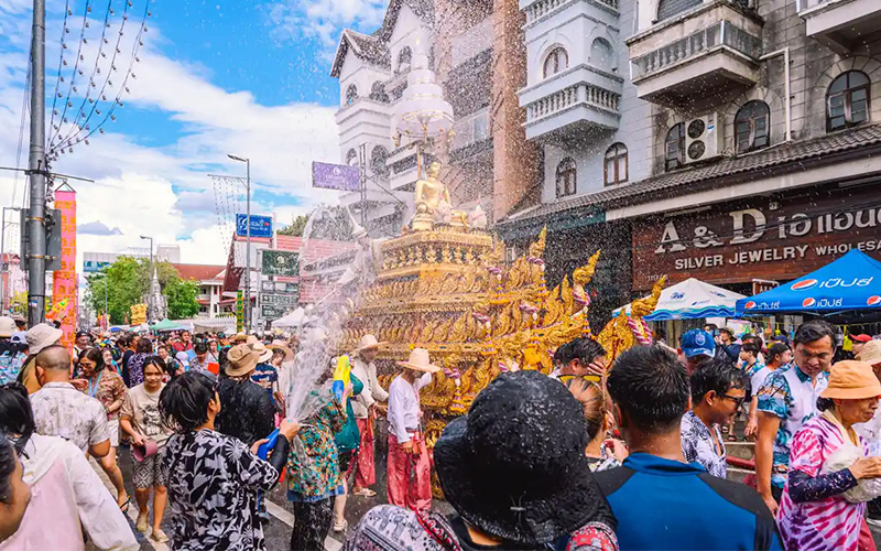 Celebrando la gioia del Songkran Festival 2026 – Calorosi auguri da Bokang Titanium